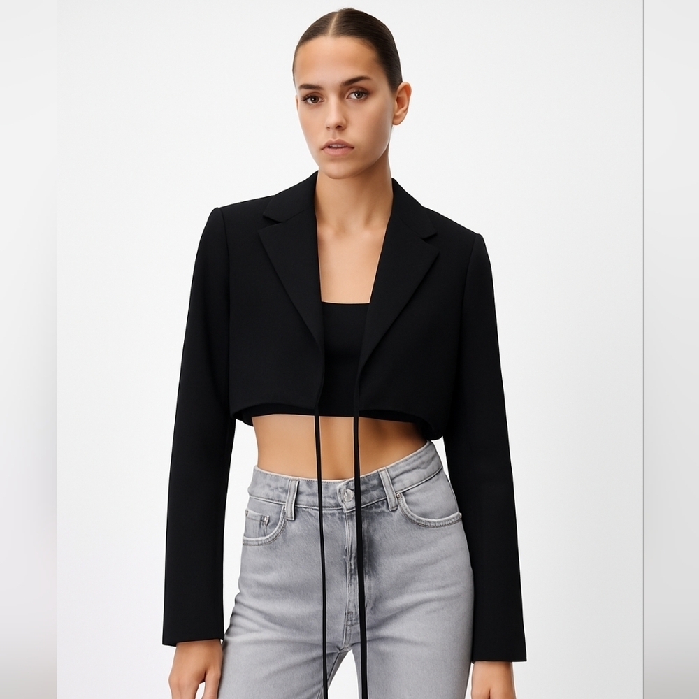 Zara Women's Elegant Black Croped Blazer/Balero Size S